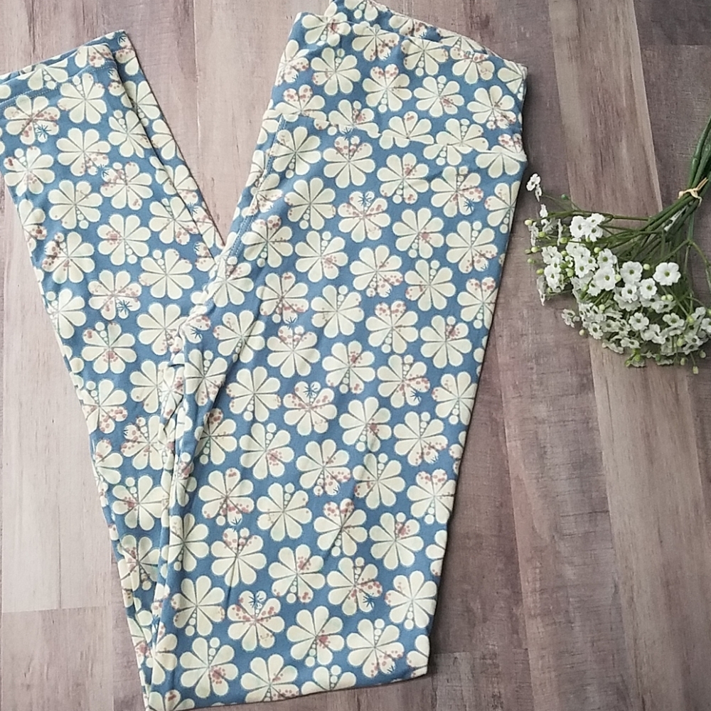 *NEW * LULAROE OS LEGGINGS
